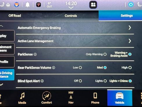 Used 2022 Jeep Grand Cherokee L Limited w/ Black Appearance Package image 38