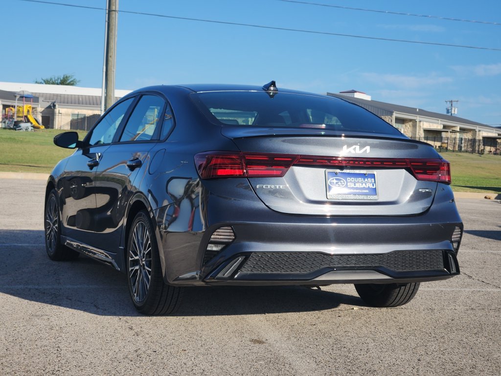Used 2024 Kia Forte GT-Line w/ GT-Line Premium Package FWD image 4