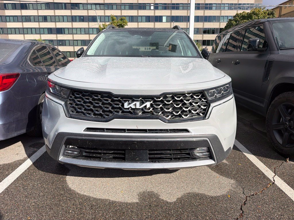 Used 2023 Kia Sorento SX Prestige AWD/4WD image 2