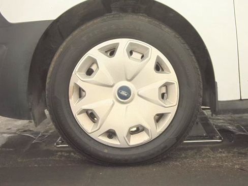 Used 2016 Ford Transit Connect XL FWD image 18