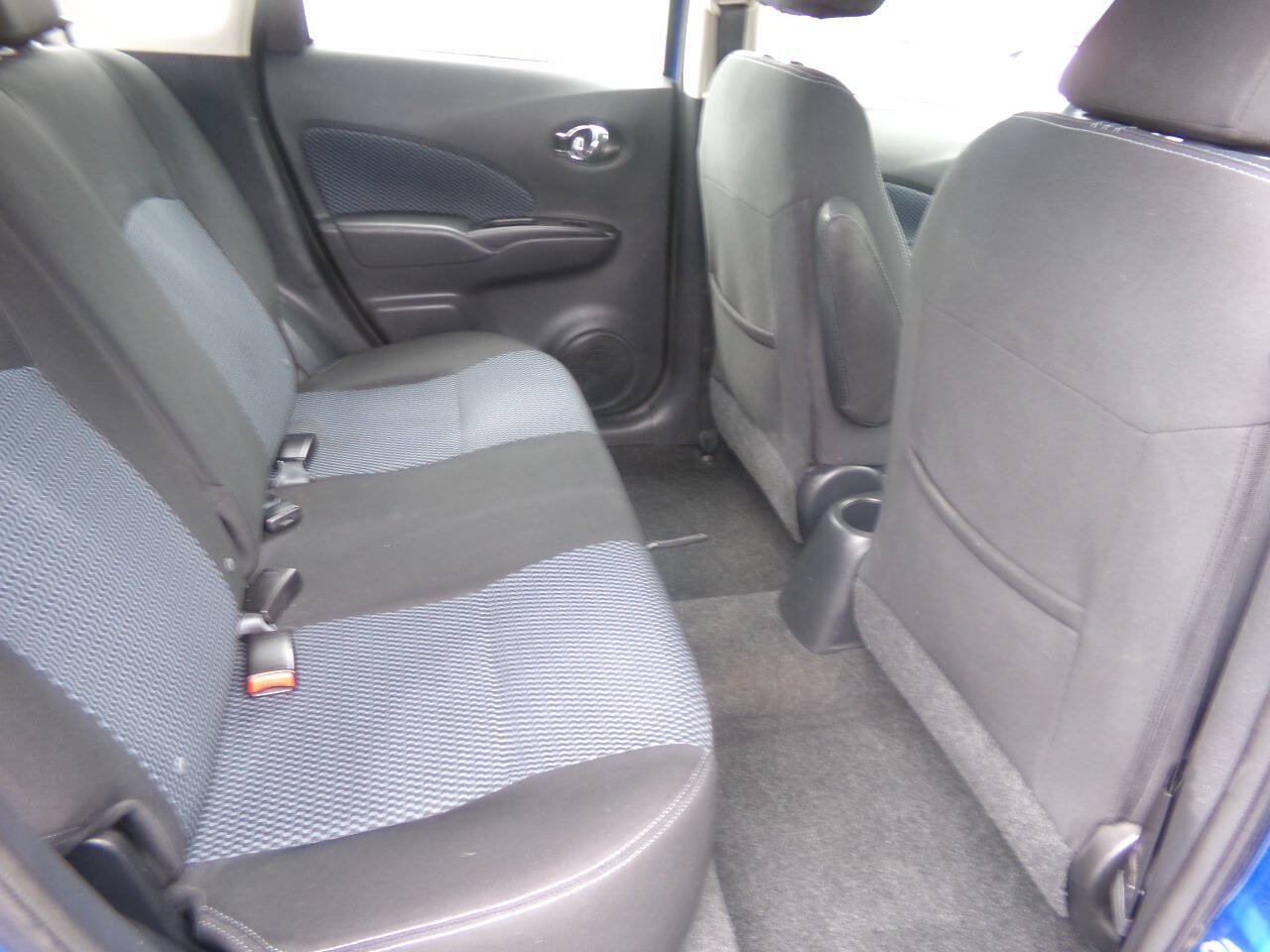 Used 2015 Nissan Versa Note SV FWD image 9