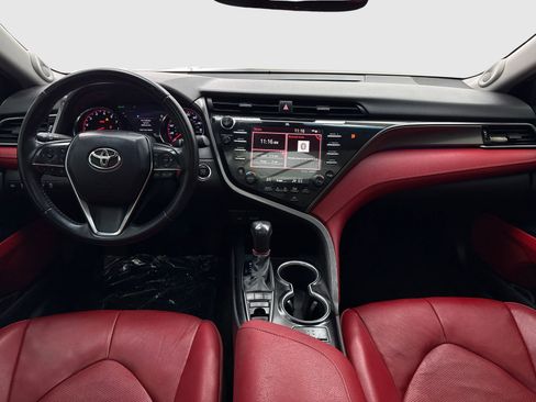 Used 2020 Toyota Camry XSE FWD image 20