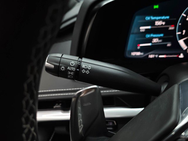 Used 2023 Chevrolet Corvette Stingray Preferred Cpe w/ 2LT RWD image 19