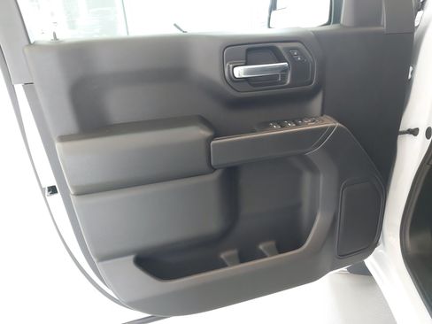 Used 2026 Chevrolet Silverado 1500 Custom AWD/4WD image 24