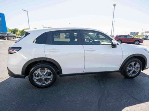 Used 2026 Honda HR-V LX image 6