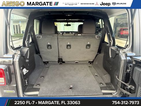 Used 2023 Jeep Wrangler Unlimited Sport AWD/4WD image 14