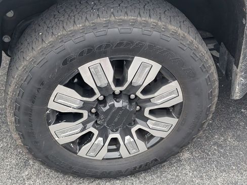 Used 2025 GMC Sierra 2500 Denali w/ Denali Reserve Package AWD/4WD image 21