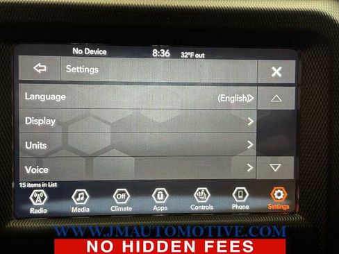 Used 2019 Jeep Wrangler Unlimited Sahara w/ Cold Weather Group image 30