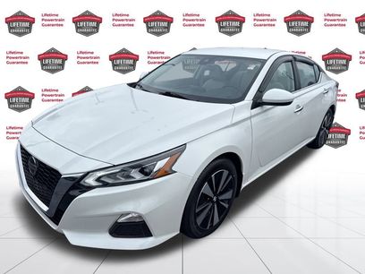 Certified 2022 Nissan Altima 2.5 SV