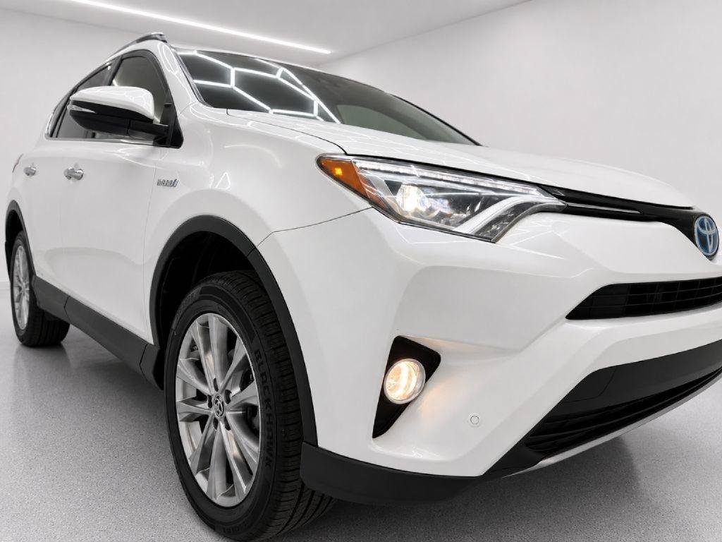 Used 2017 Toyota RAV4 Limited AWD/4WD image 37