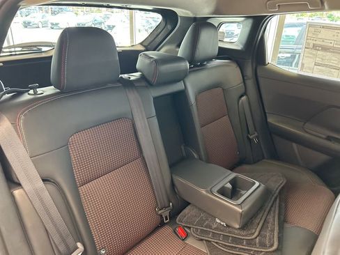 New 2026 Nissan Kicks SR w/ Illumination Package image 40