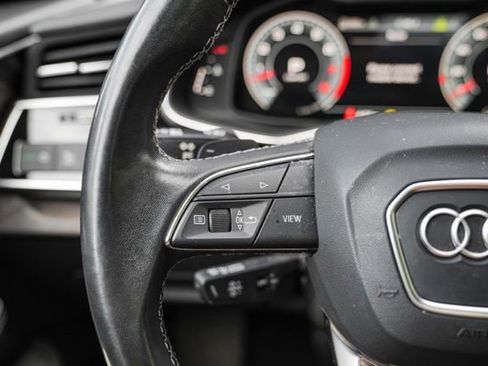 Used 2023 Audi Q8 Premium Plus w/ Premium Plus Package AWD/4WD image 29
