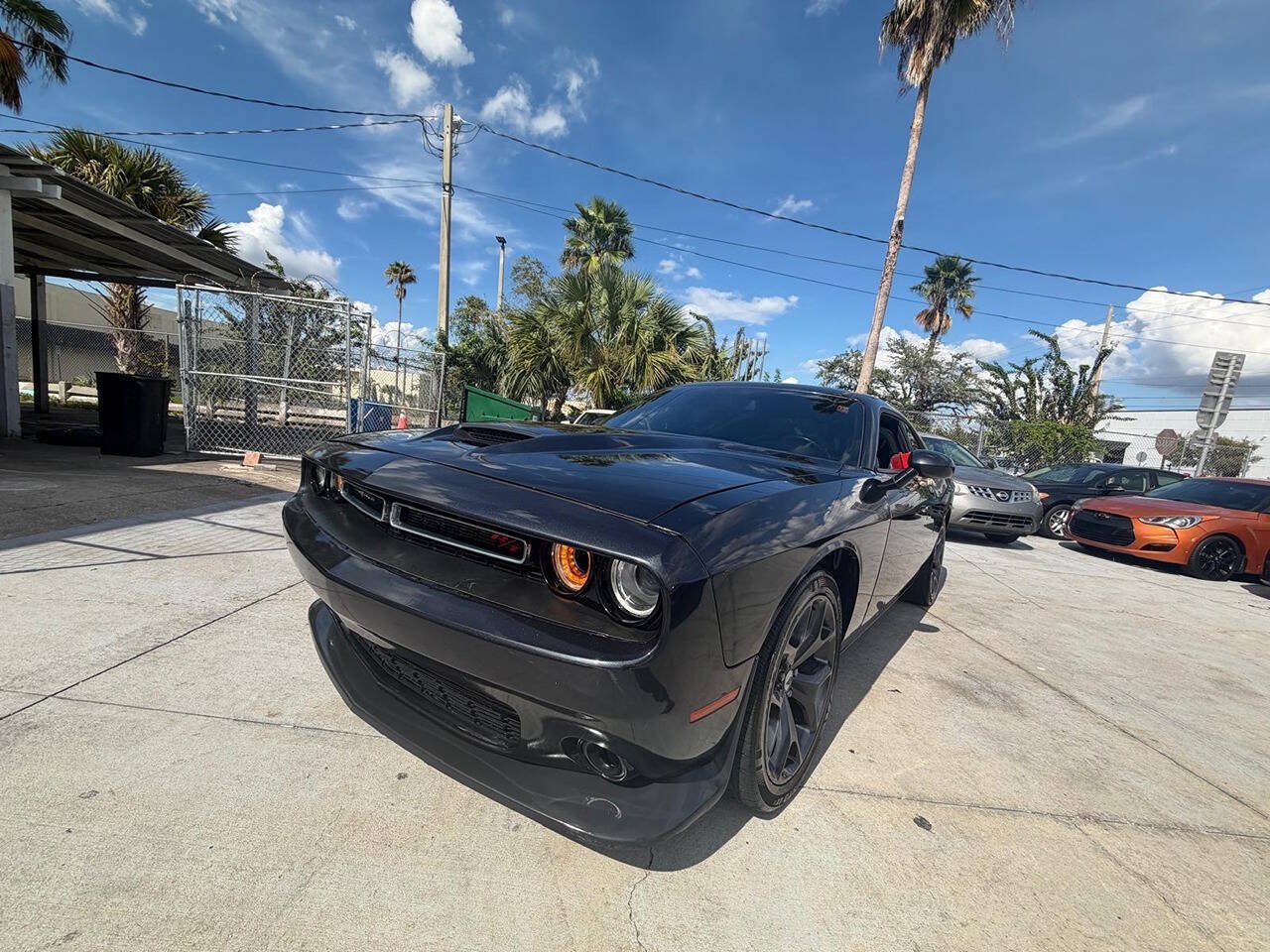Used 2019 Dodge Challenger R/T RWD image 2