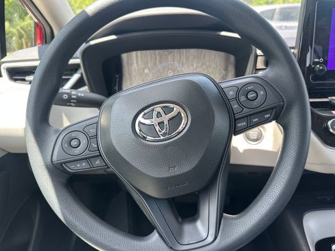 Used 2026 Toyota Corolla LE w/ LE Premium Package FWD image 19
