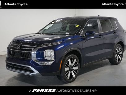 Used 2025 Mitsubishi Outlander SE