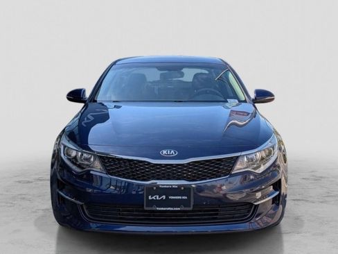 Used 2018 Kia Optima LX FWD image 3