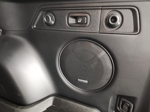 Used 2024 Subaru Forester Limited image 37