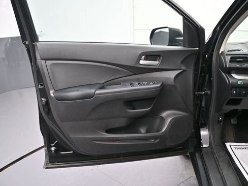 Used 2016 Honda CR-V LX image 7