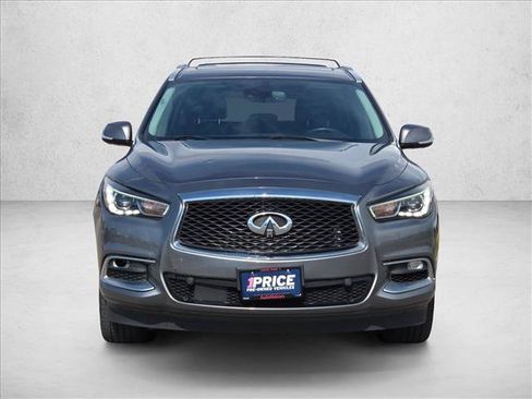 Used 2019 INFINITI QX60 Luxe w/ Sensory Package FWD image 2