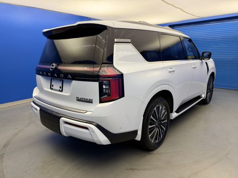 Used 2025 Nissan Armada Platinum Reserve AWD/4WD image 7