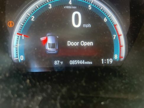 Used 2018 Honda Civic EX-T image 1