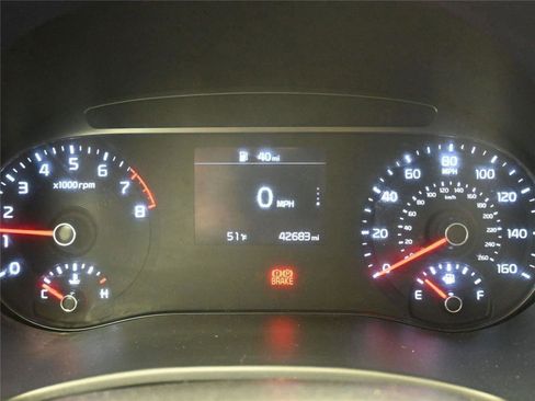 Used 2021 Kia Soul LX image 11