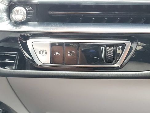 Certified 2024 Cadillac Lyriq Luxury AWD/4WD image 14