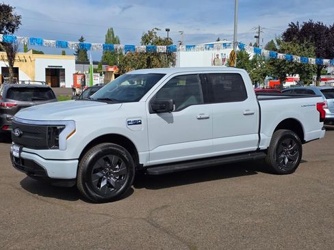 New 2025 Ford F150 Lightning Flash image 36