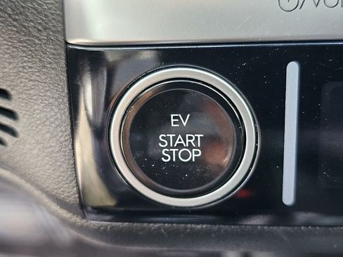 Used 2023 Hyundai Ioniq 6 SEL image 36