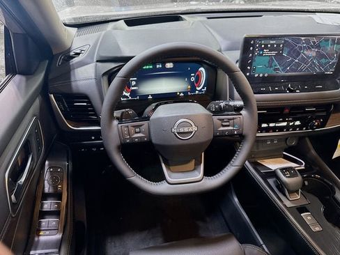 New 2026 Nissan Rogue Platinum w/ Platinum Premium Package image 19