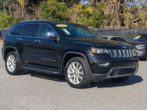 Used 2017 Jeep Grand Cherokee Limited image 11