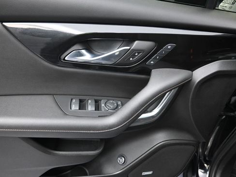 Certified 2022 Chevrolet Blazer Premier w/ Enhanced Convenience Package image 11
