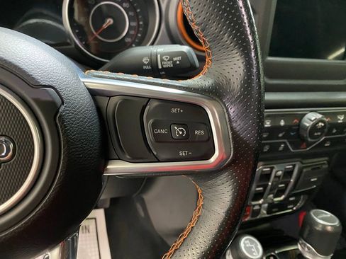 Used 2021 Jeep Gladiator Mojave w/ Cold Weather Group image 23