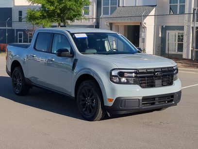 Used 2024 Ford Maverick Lariat w/ Black Appearance Package