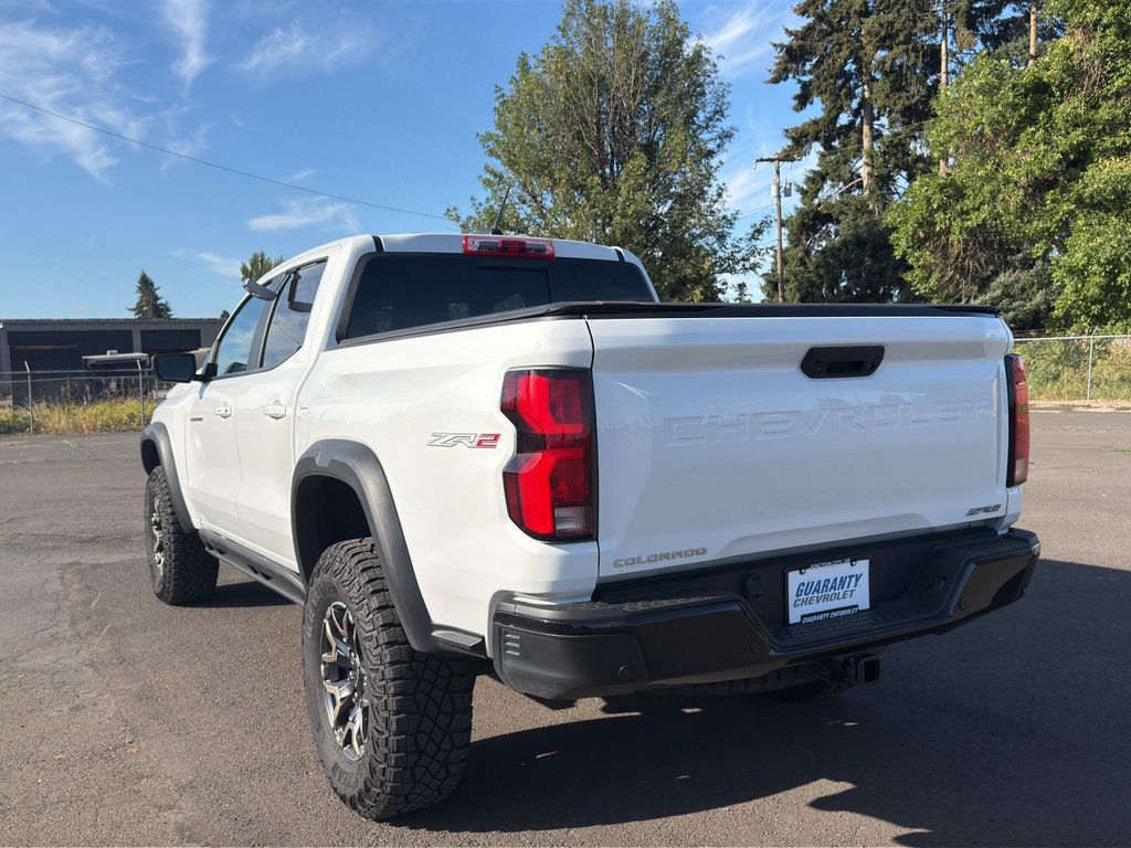 Used 2024 Chevrolet Colorado ZR2 w/ ZR2 Convenience Package III AWD/4WD image 24
