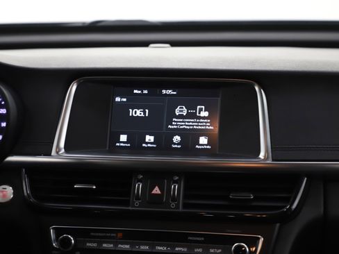 Used 2017 Kia Optima EX image 16