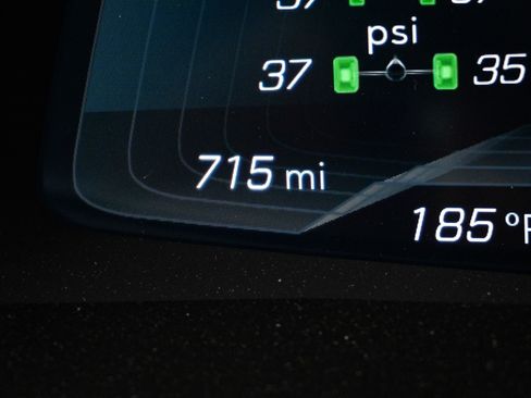 Used 2024 Chevrolet Corvette Z06 w/ Z07 Performance Package image 23