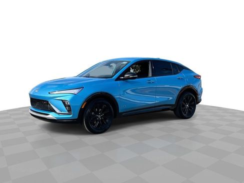 Used 2025 Buick Envista Sport Touring w/ Convenience I Package FWD image 4