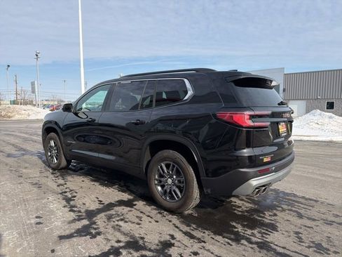 Used 2025 GMC Acadia Elevation image 5