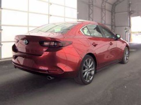Used 2025 MAZDA MAZDA3 s FWD image 4