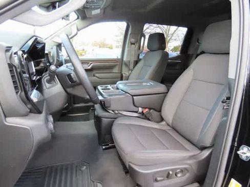 Used 2023 Chevrolet Silverado 1500 LT image 14