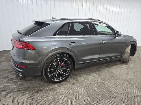 Used 2022 Audi SQ8 Prestige AWD/4WD image 3