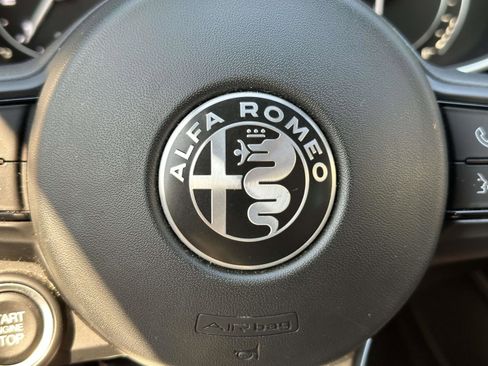 Used 2022 Alfa Romeo Stelvio Sprint AWD/4WD image 21
