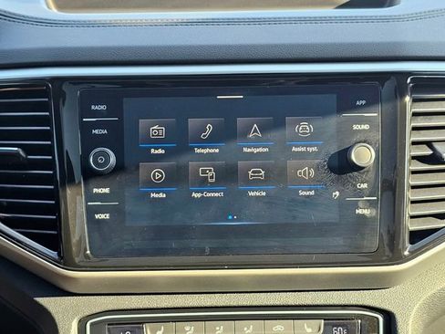 Used 2022 Volkswagen Atlas SE AWD/4WD image 45