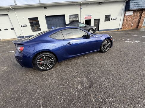 Used 2015 Scion FR-S Base 2dr Coupe 6M image 9