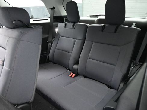 New 2026 Ford Explorer Active RWD image 19