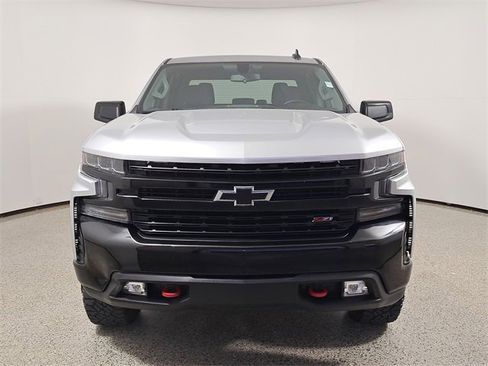 Used 2019 Chevrolet Silverado 1500 LT Trail Boss image 3