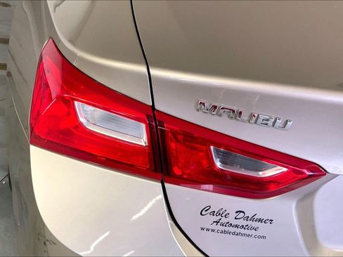 Used 2024 Chevrolet Malibu LT FWD image 27