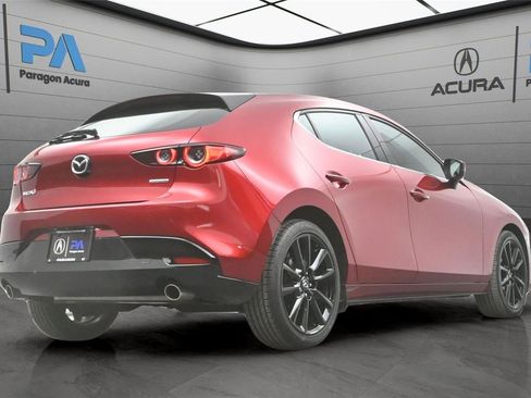 Used 2021 MAZDA MAZDA3 s image 33