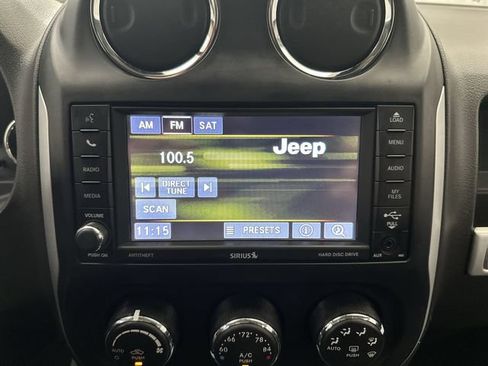 Used 2016 Jeep Compass High Altitude AWD/4WD image 15